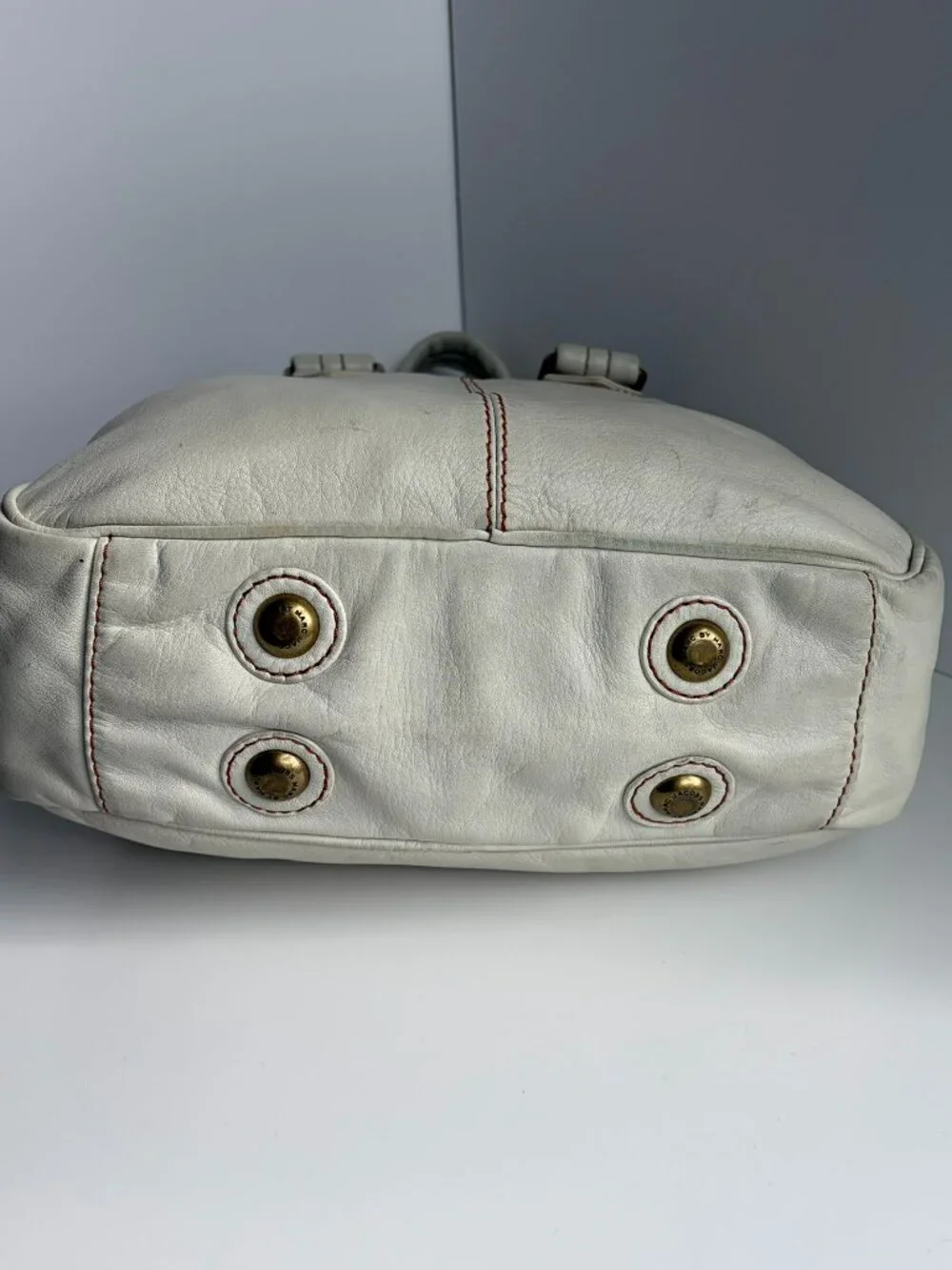 Marc by Marc Jacobs Cream Leather Turnlock Bag Antique Brass Y2K